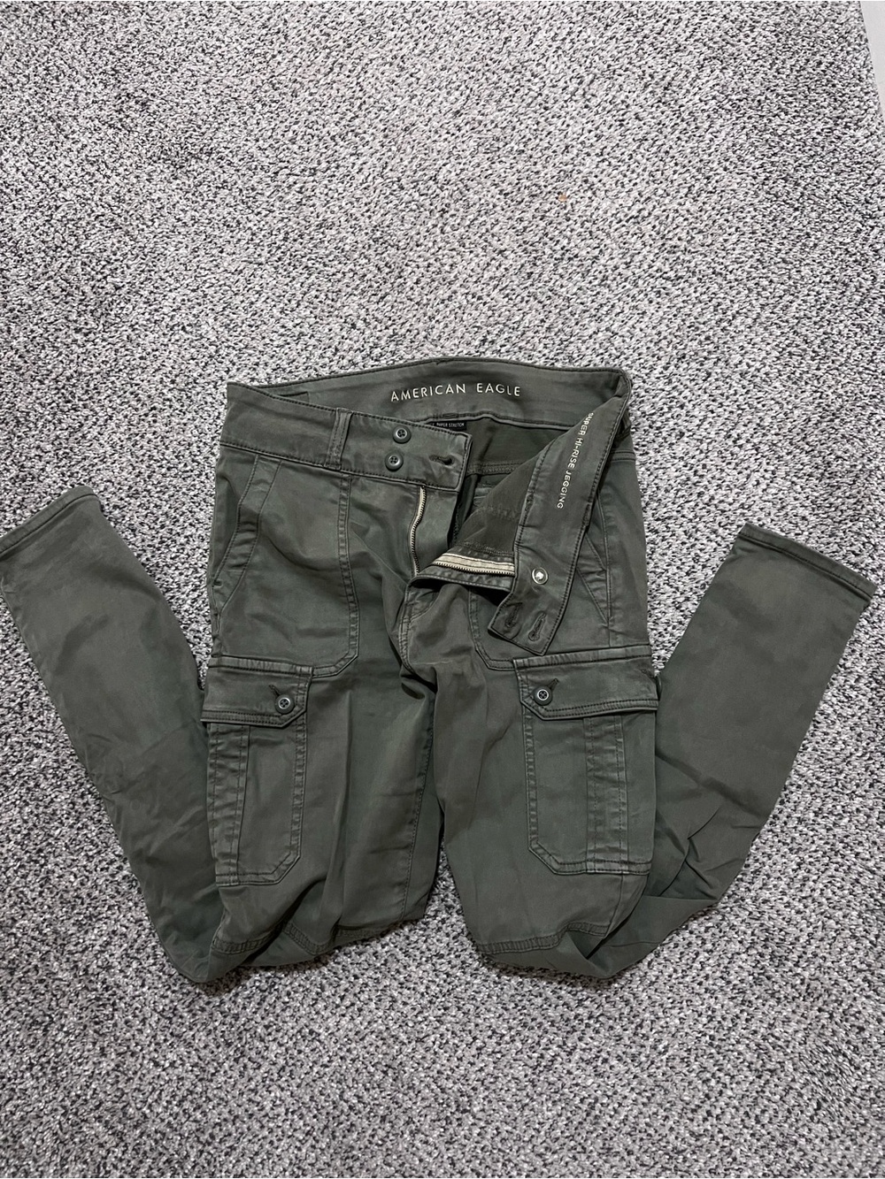 American Eagle Outfitters Olive Utility Cargo Pants